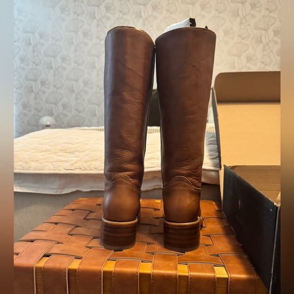 Frye Campus 14L boot in Saddle Montana Leather - Picture 5 of 13